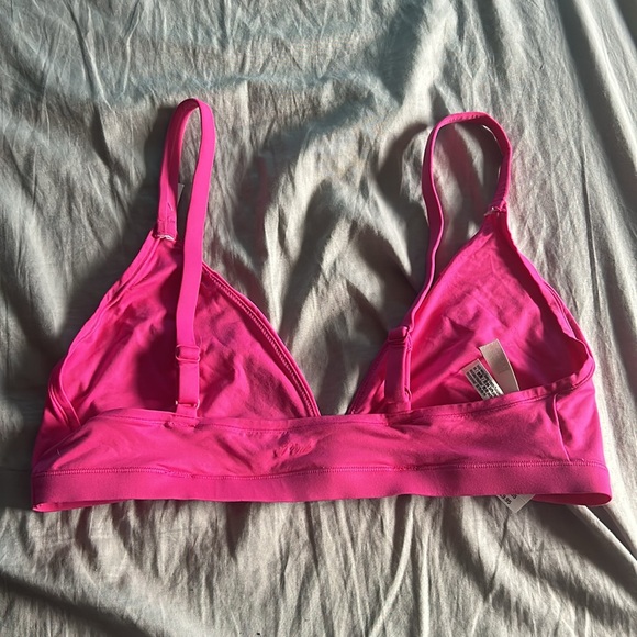 VS pink triangle bralette - Picture 2 of 2